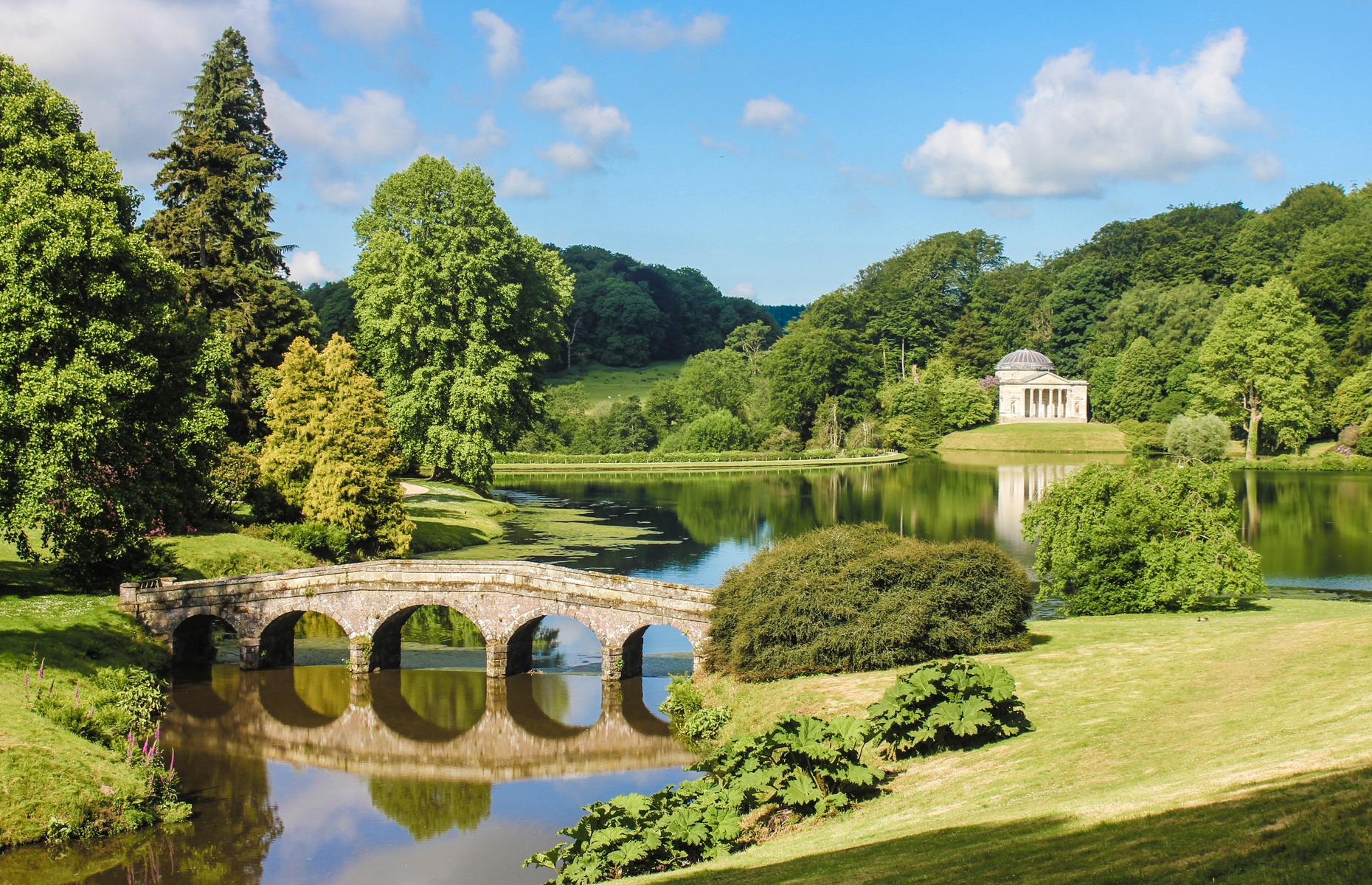 Country piles, Dorset, Wiltshire & Somerset